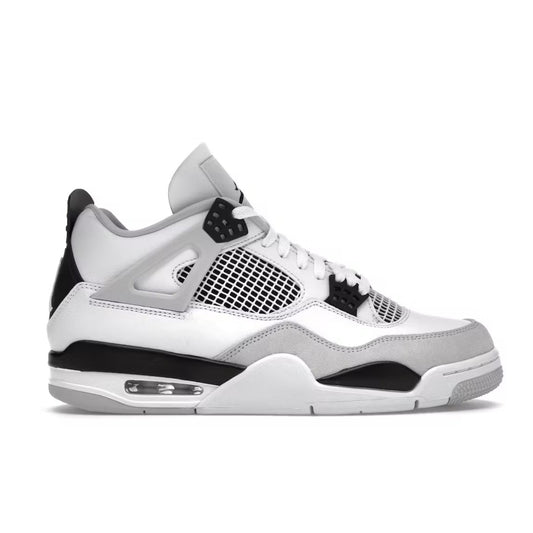 Air Jordan 4 Retro "Military Black"